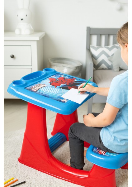 Spider-Man Çocuk Çalışma Masası ve Sandalye Seti – 3+ Yaş, 55×56×74CM