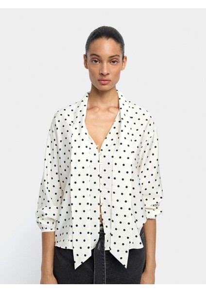 Puantiye Desenli Gömlek