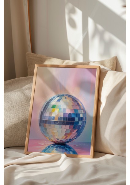 Ahşap Çerçeveli Tablo, Yansımalı Disko Topu, Genç Odası Dekoru Poster No: 110019 indirimleri