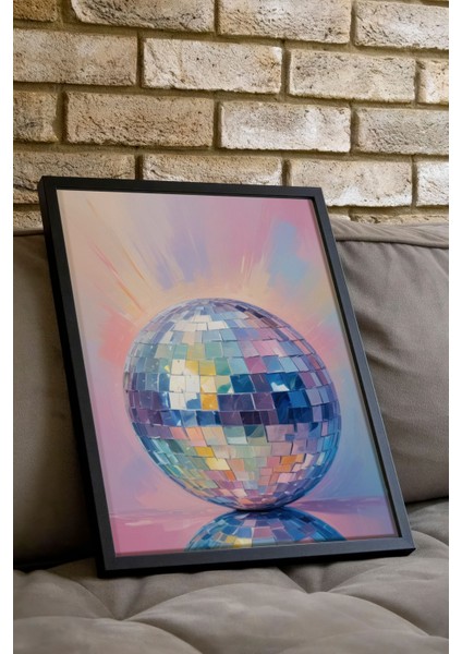 Siyah Çerçeveli Tablo, Disko Topu – Parlak Pastel Yansıma, Genç Odası Dekoru Poster No: 110017 indirimleri