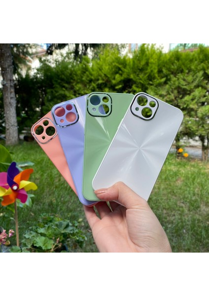 iPhone 12 Pro Beyaz Prizma Desenli Cam Görünümlü Kılıf