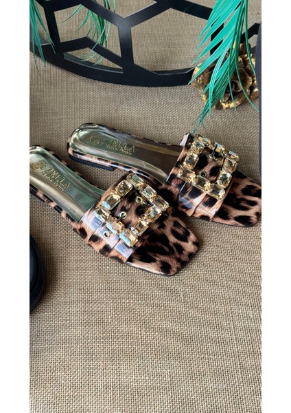 Leopar Rugan Düz Taşlı Yazlık Terlik modelleri