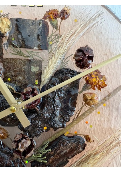 - Doğal Ağaç Kabuklu Epoksi Duvar Saati (Özel Tasarım - Tek Üretim - Versiyon Vıı) - 30 cm