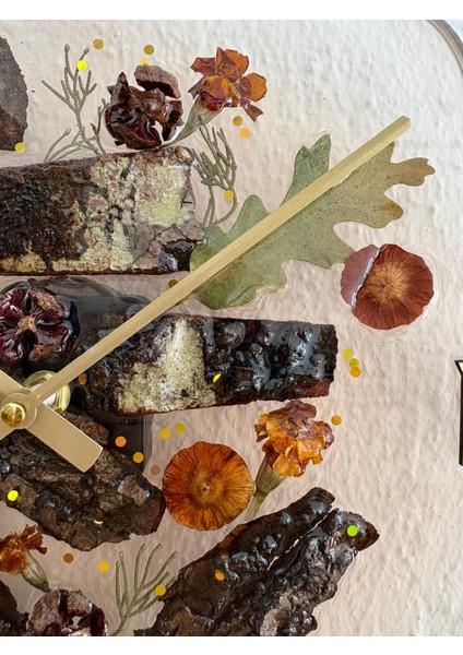 - Doğal Ağaç Kabuklu Epoksi Duvar Saati (Özel Tasarım - Tek Üretim - Versiyon V) - 30 cm