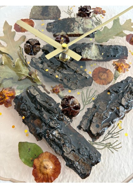 - Doğal Ağaç Kabuklu Epoksi Duvar Saati (Özel Tasarım - Tek Üretim - Versiyon V) - 30 cm