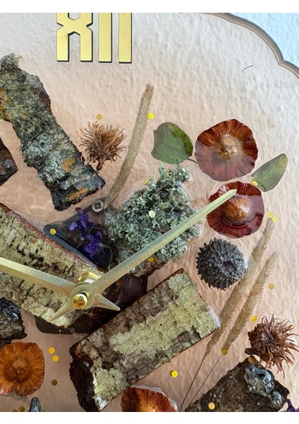 - Doğal Ağaç Kabuklu Epoksi Duvar Saati (Özel Tasarım - Tek Üretim - Versiyon Iıı) - 30 cm