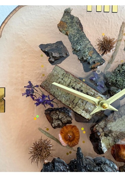 - Doğal Ağaç Kabuklu Epoksi Duvar Saati (Özel Tasarım - Tek Üretim - Versiyon Iıı) - 30 cm