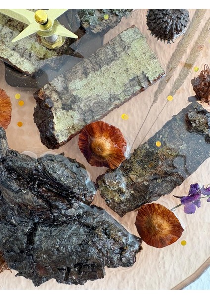 - Doğal Ağaç Kabuklu Epoksi Duvar Saati (Özel Tasarım - Tek Üretim - Versiyon Iıı) - 30 cm