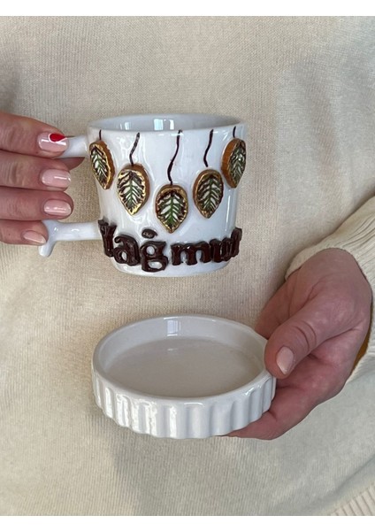 Yaprak Figürlü Isimli Kupa Fincan Mug