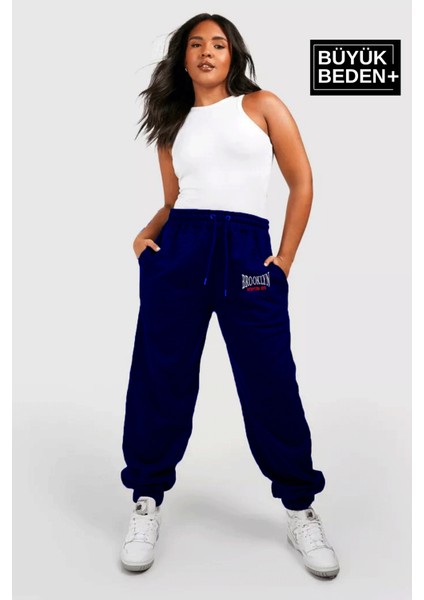 Kadın Büyük Beden Paça Lastikli Buyuk Brooklyn Baskılı Ince Eşofman Altı SPR24BEAK49