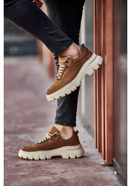 Özel Tasarım Traktör Taban Bağcık Detaylı Bot