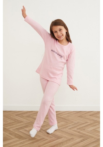 Positive Energv Baskılı Kız Çocuk Pijama Takımı fiyatları
