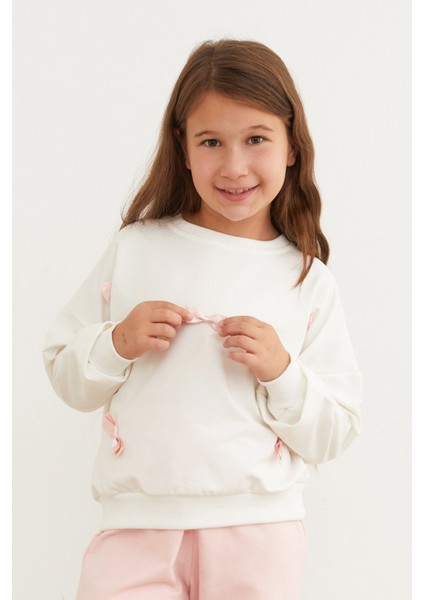 Kurdele Detaylı Beli Lastikli Kız Çocuk Takım modelleri