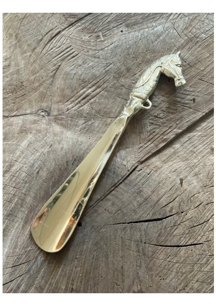 Sarı Renk Ayakkabı Çekeceği Pirinç Ayakkabı Çekecek Kerata 23CM