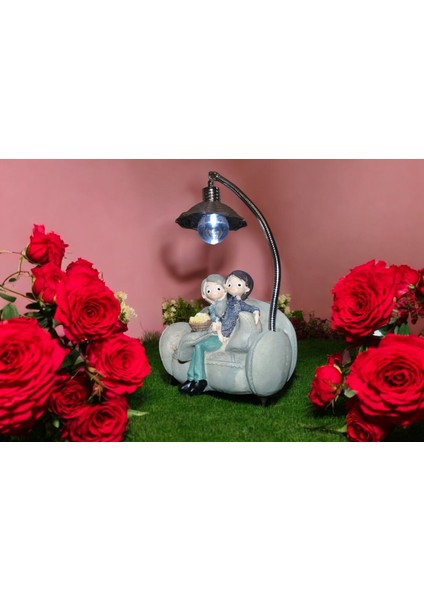 Romantik Çift Figürlü Gece Lambası – Dekoratif ve Şık Tasarım modelleri