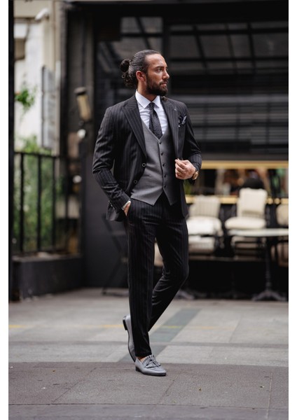 Slim Fit Kombin Detaylı Takım Elbise fiyatları