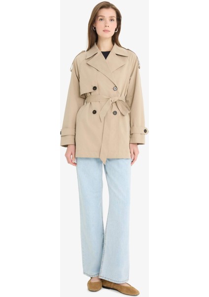 Regular Fit Kemerli Düğmeli Cepli Trençkot E8583AX25AU fiyatları