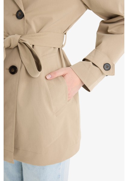 Regular Fit Kemerli Düğmeli Cepli Trençkot E8583AX25AU