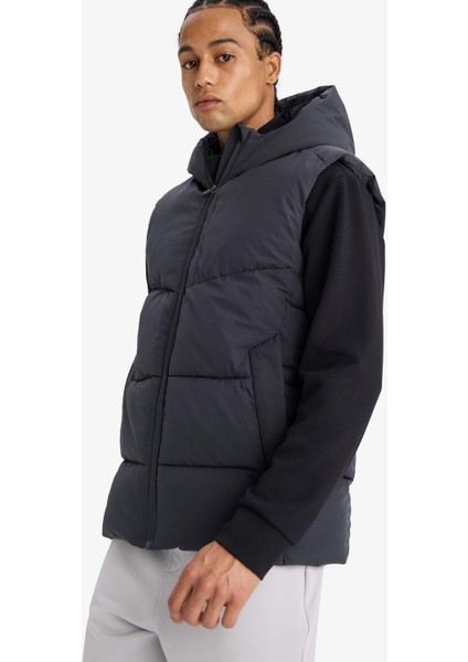 Fit Su Geçirmez Rüzgar Geçirmez Regular Fit Kapüşonlu Fermuarlı Cepli Şişme Yelek E9216AX25AU modelleri