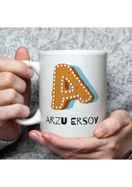 Kişiye Özel Kurabiye Baş Harf Temalı Isimli Beyaz Kupa