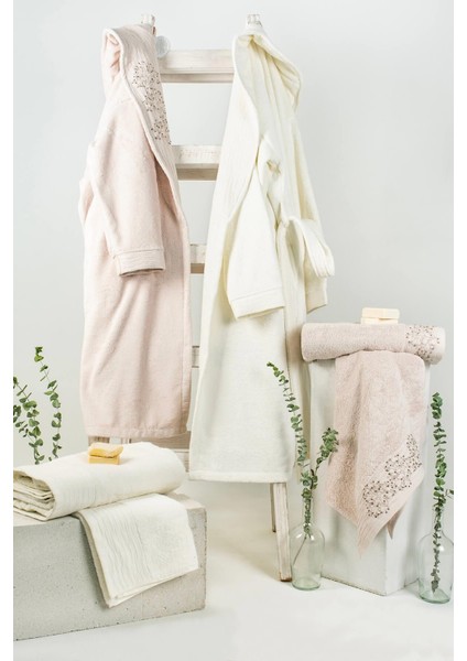 6 Parça Talia Penye Nakışlı Bornoz Seti - Ekru-Pudra fiyatları