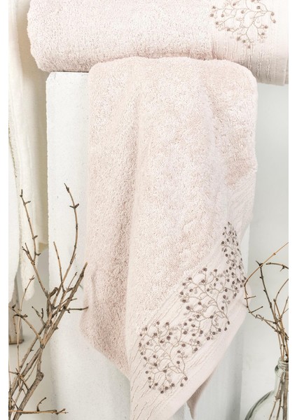 6 Parça Talia Penye Nakışlı Bornoz Seti - Ekru-Pudra fırsatları