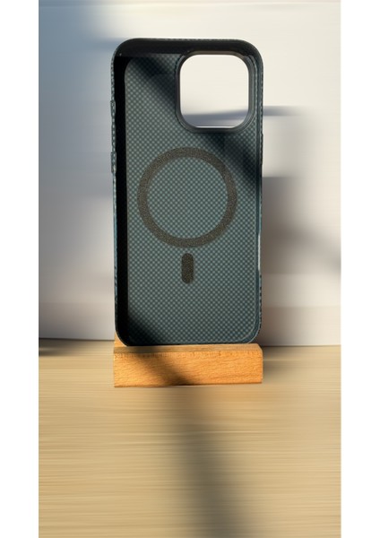 iPhone 16 Pro Max Uyumlu | Ultra Hafif Karbon Fiber Premium Kılıf modelleri