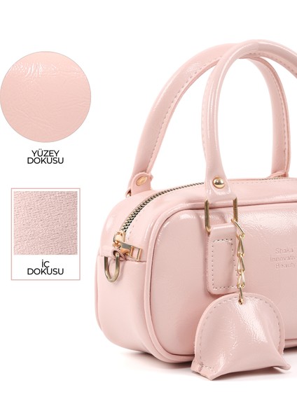 Şeker Pembesi SHK207 Suni Deri Charm Detaylı Fermuarlı Ayarlanabilir Askılı El, Kol ve Omuz Çantası U:14 E:24 G:8 cm indirimleri