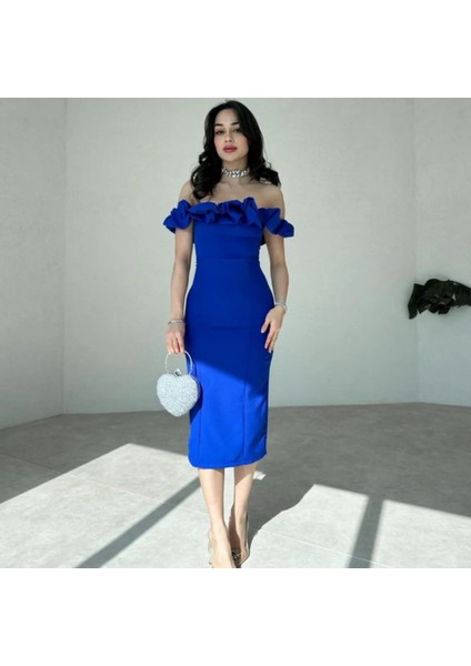Düşük Omuz Yakası Fırfırlı Midi Boy Elbise