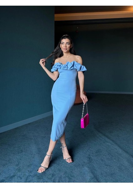 Düşük Omuz Yakası Fırfırlı Midi Boy Elbise fırsatları