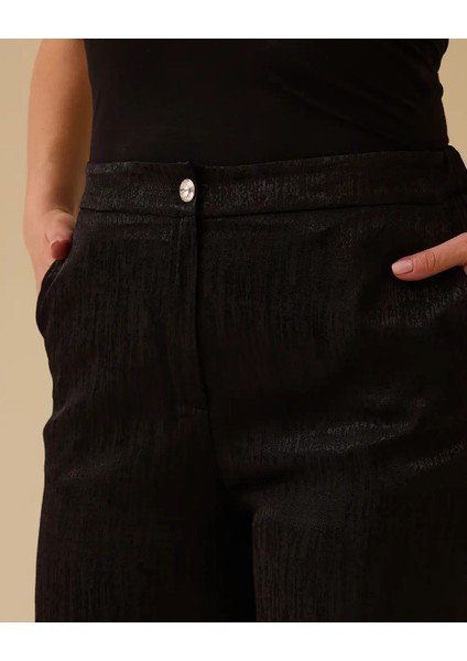 Büyük Beden Parlak Dokulu Geniş Paça Pantolon Gala-Xi modelleri
