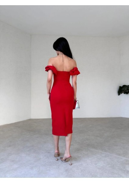 Düşük Omuz Yakası Fırfırlı Midi Boy Elbise fiyatları