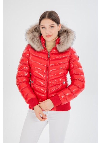 Kadın Kısa Çıkarılabilir Kürk Kapşonlu Dolgulu Su Itici Şişme Mont 8637