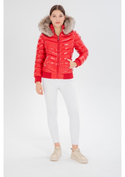 Kadın Kısa Çıkarılabilir Kürk Kapşonlu Dolgulu Su Itici Şişme Mont 8637