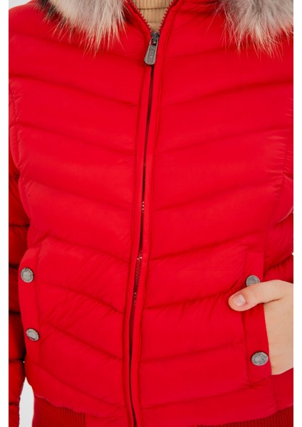 Kadın Kısa Çıkarılabilir Kürk Kapşonlu Dolgulu Su Itici Şişme Mont 8637