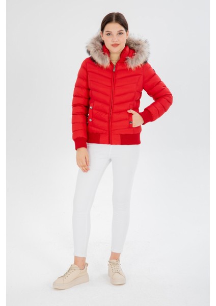 Kadın Kısa Çıkarılabilir Kürk Kapşonlu Dolgulu Su Itici Şişme Mont 8637