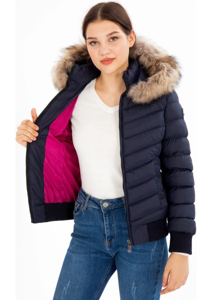 KADIN KISA ÇIKARILABİLİR KÜRK KAPŞONLU DOLGULU SU İTİCİ ŞİŞME MONT 8637