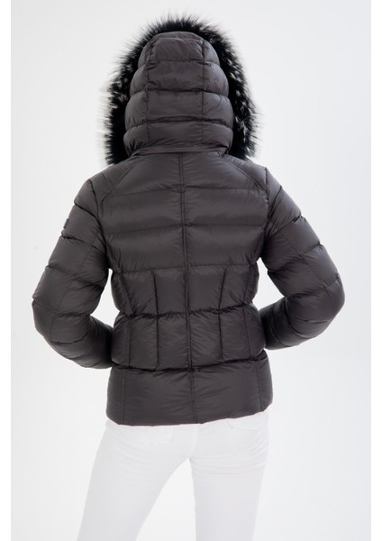 Kadın Kısa Çıkarılabilir Kürk Kapşonlu Dolgulu Şişme Mont 8347 modelleri