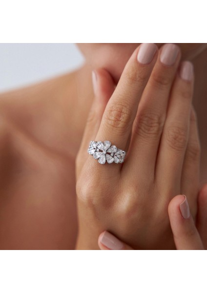 1.01 Ct G Sı 3.44 gr 14 K Jwd Pırlanta Baget Yüzük modelleri