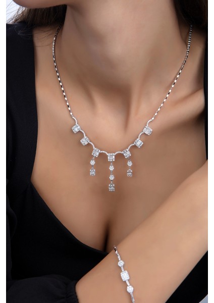 3.10 Ct G Si 10.98 gr 14 K Jwd Pırlanta Baget Gerdanlık