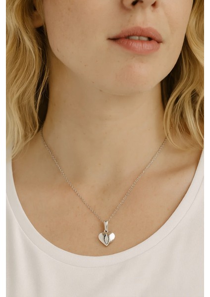 Pure Taşlı Kalp Kolye fiyatları