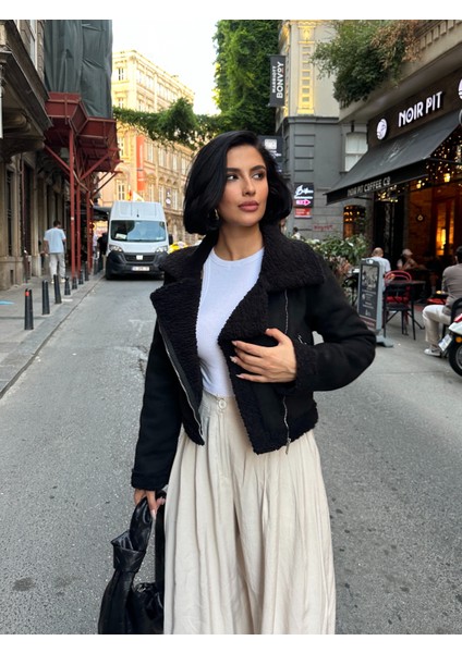 Kısa Içi Peluş Dışı Süet Kaban fiyatları