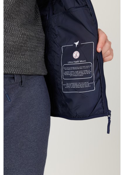 Erkek Lacivert Şişme Rüzgar Geçirmez Taşınabilir Çantalı Sıcak Tutan Elyaf Ultra Hafif Yelek fırsatları