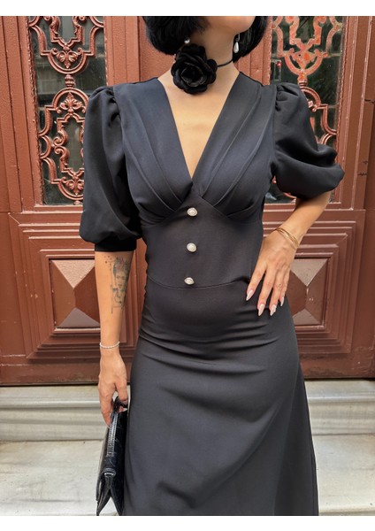 Karpuz Kol Önü Düğmeli Midi Elbise