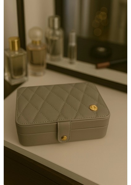 Deri Baklava Desenli Seyahat Takı Bijuteri Mücevher Kutusu Organizer Düzenleyici 16CM Gri Ithal Ürün modelleri