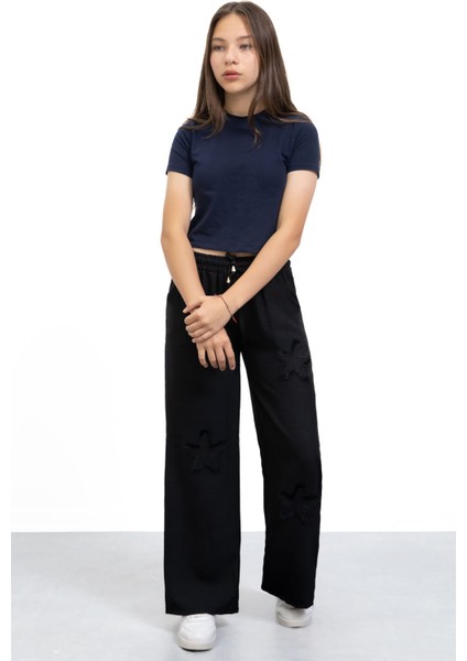 Siyah Yıldız Nakışlı Geniş Paça Rahat Kumaş Kız Çocuk Pantolon 21146 fırsatları