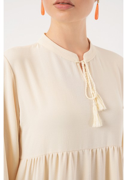 1627 Yaka Bağcıklı Tesettür Elbise - Krem indirimleri