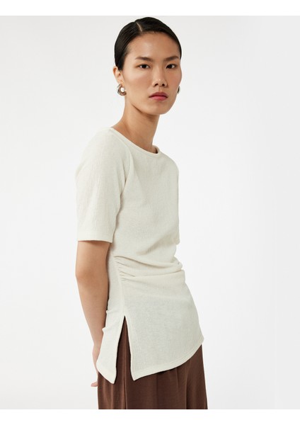 Slim Fit Kısa Kollu Bisiklet Yaka Drape Detaylı Tişört