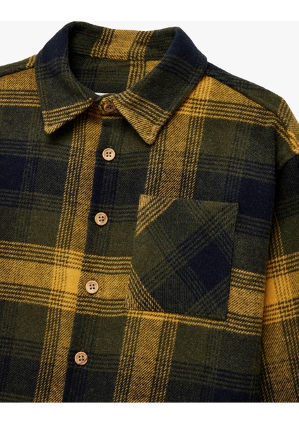 Klasik Yaka Cepli Uzun Kollu Ekose Oduncu Gömlek modelleri