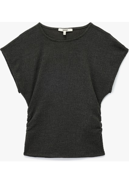 Bürümcük Kumaş Slim Fit Kısa Kollu Bisiklet Yaka Tişört modelleri